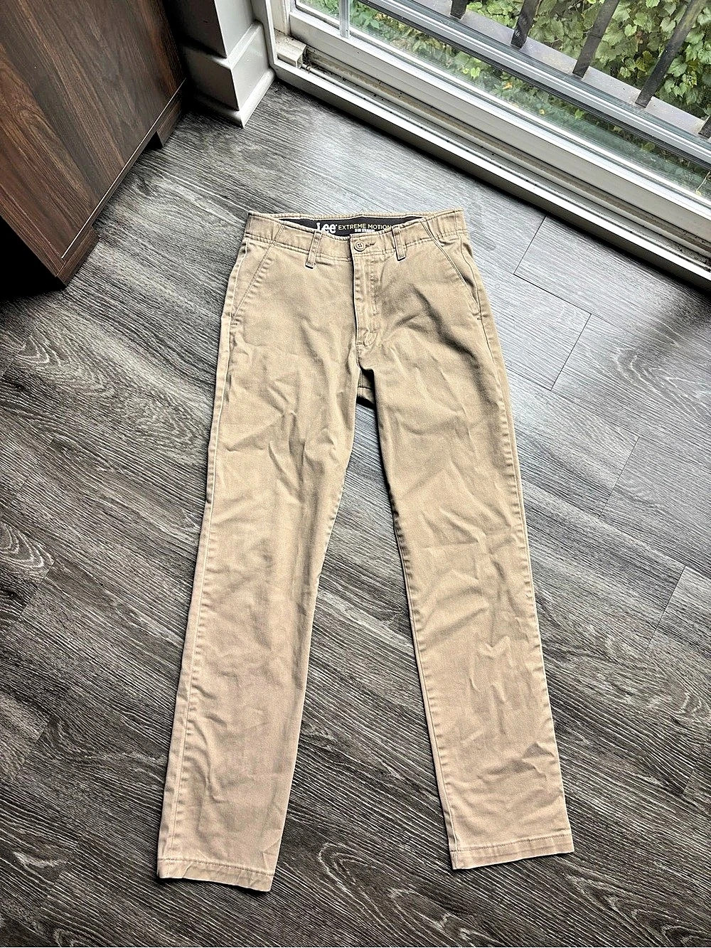 Lee Extreme Motion MVP Slim Straight Pants Chinos